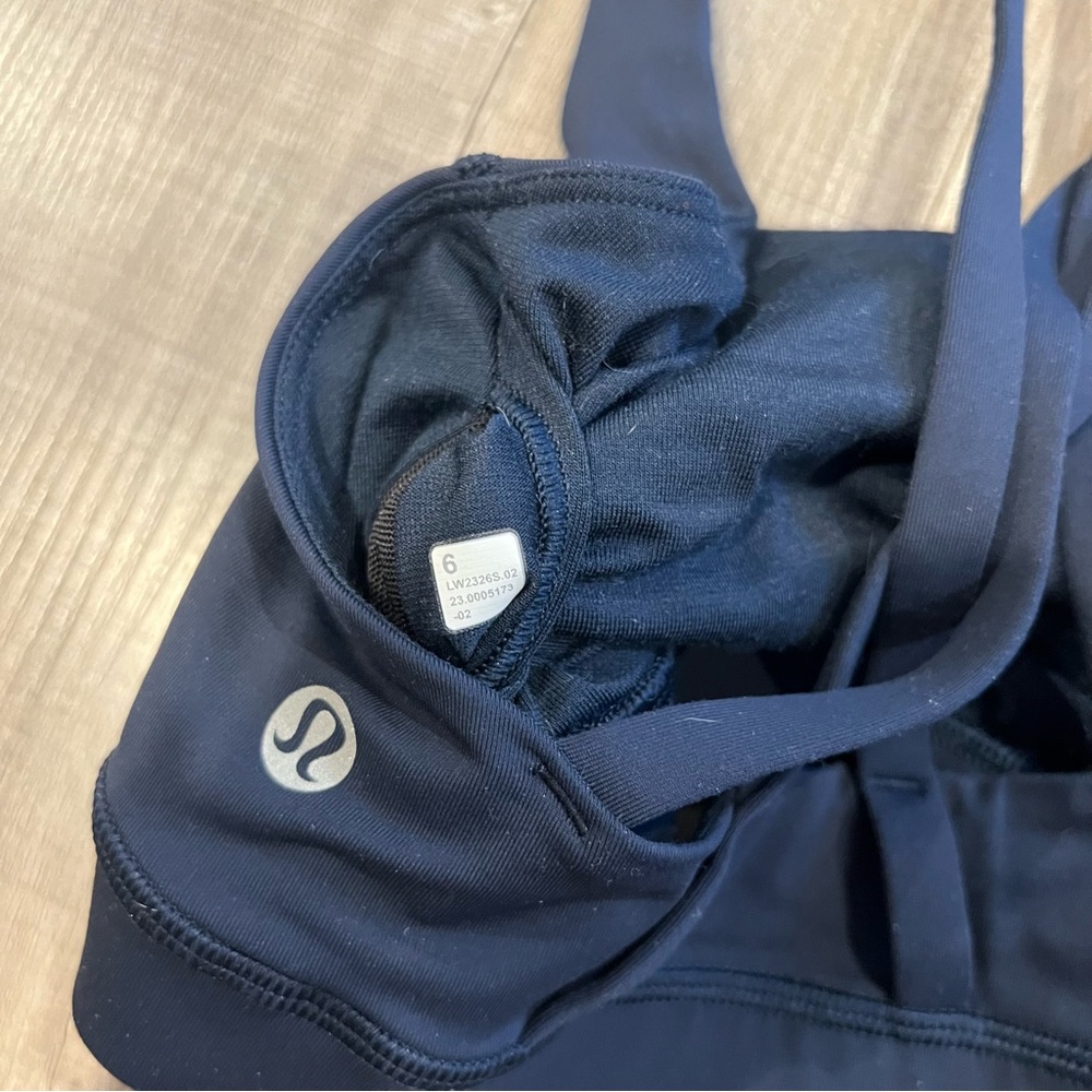 lululemon Energy Bra - True Navy - Picture 6 of 6